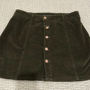 Green button skirt